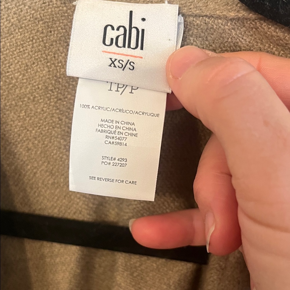 CAbi Tan and Yellow Striped Travel Cape - Picture 2 of 6